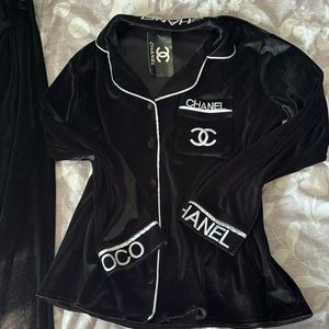 Velvet pajama